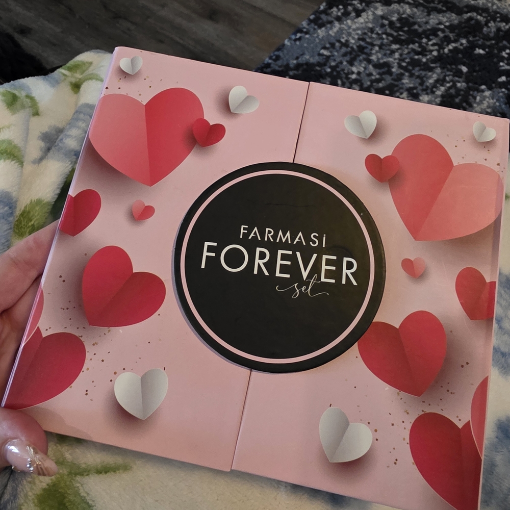 Farmasi Forever Set
